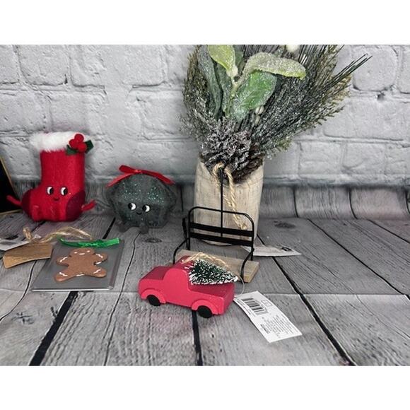 Winter Holiday Ornaments Plant Stocking Glass Tree Christmas Décor 7 Piece Lot - Picture 4 of 6